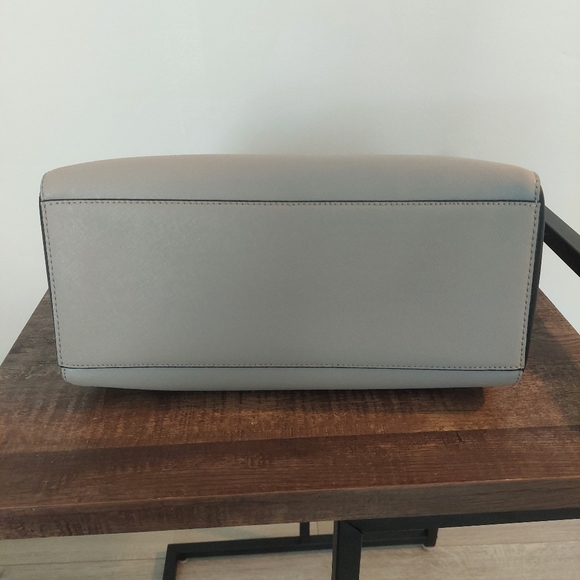 SOLD Kate Spade handbag - Picture 5 of 9